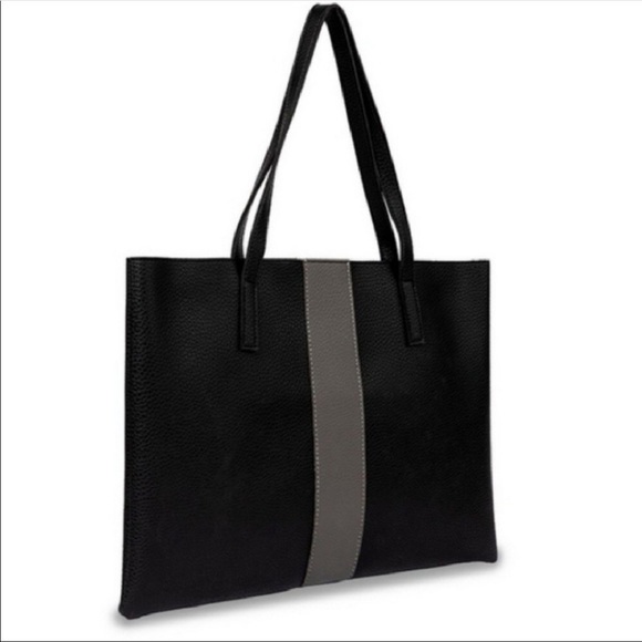 SOLD* Vince Camuto Luck Tote - Picture 3 of 6